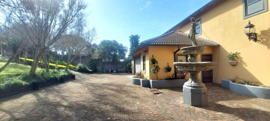 6 Bedroom Property for Sale in Cintsa East Eastern Cape